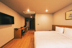 Kwangsu Hotel
