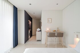 Le Collective Haeundae Paragraf