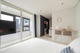 Le Collective Haeundae Paragraf