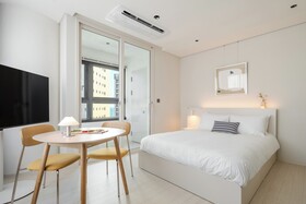 Le Collective Haeundae Paragraf