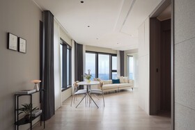 Le Collective Haeundae Paragraf