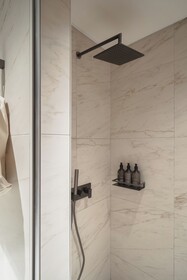 Le Collective Haeundae Paragraf