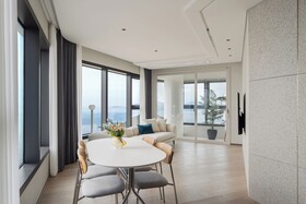 Le Collective Haeundae Paragraf