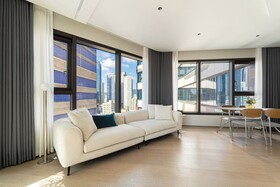 Le Collective Haeundae Paragraf