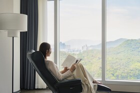 Le Collective Haeundae Paragraf