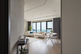 Le Collective Haeundae Paragraf