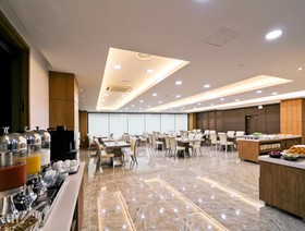 Lion Hotel