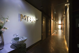 Max Motel