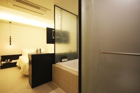 Mini Hotel May Nampo