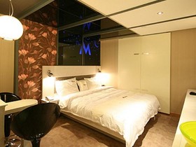 M Motel