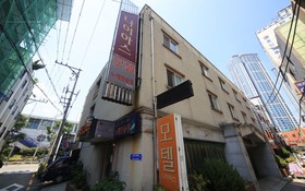 Naias Motel
