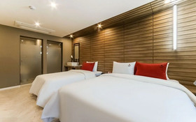 Nampo Bardot Hotel