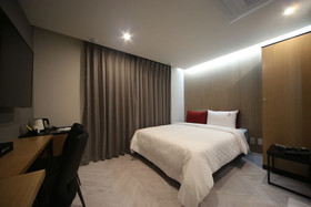 Nampo Bardot Hotel