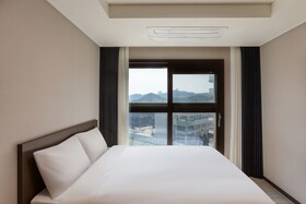 Newcz Osiria Residence