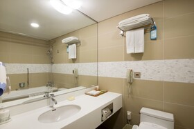 Nongshim Hotel & Spa