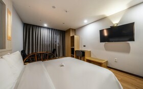 Notte La Mia Hotel
