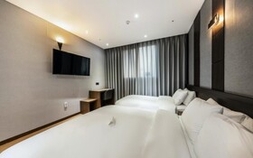 Notte La Mia Hotel