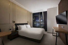 Oia Hotel