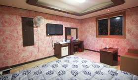 Plus Motel