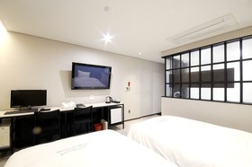 Queens Hotel