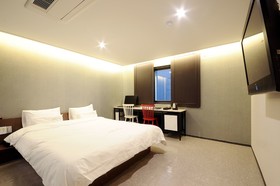 Queens Hotel