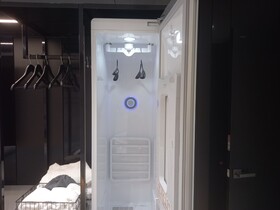 Reina Hotel