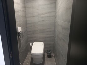 Reina Hotel