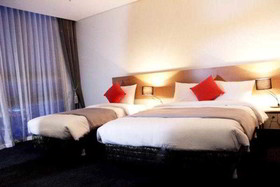 Stay 7 Centum Business