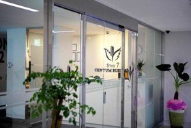 Stay 7 Centum Business