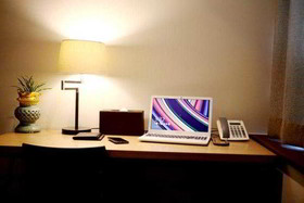 Stay 7 Centum Business