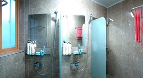Story Guesthouse