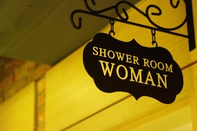 Sun and Moon Guest House - Hostel