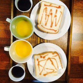 Sun and Moon Guest House - Hostel