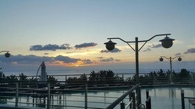 Sun and Moon Guest House - Hostel