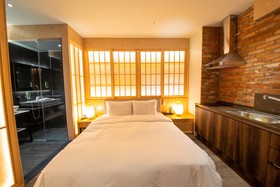 The Bay Club Hotel
