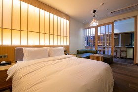 The Bay Club Hotel