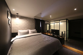 The Last Hotel