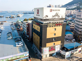 The Sharp Motel