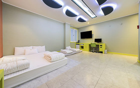 The Sharp Motel