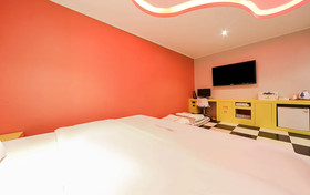 The Sharp Motel