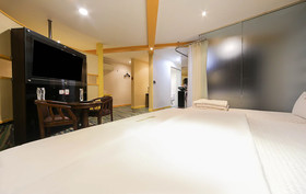 The Sharp Motel