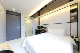 Hotel The Grang Gwangan