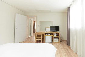 Tower Hill Hotel