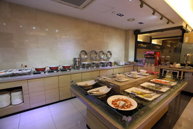 Tower Hill Hotel