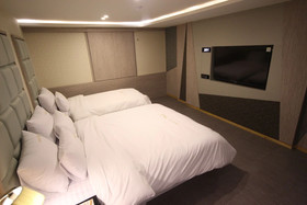 Yes Motel