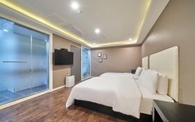 Changwon Bonggok Dong Hotel Daon