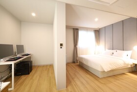 Changwon Denvasta Hotel Myeongseo Branch