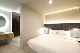 Changwon Denvasta Hotel Myeongseo Branch