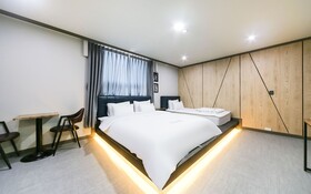 Changwon Jinhae Hotel The Syap