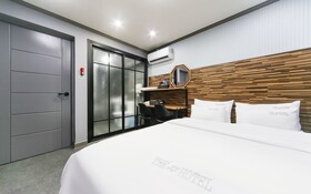 Changwon Jinhae Hotel The Syap